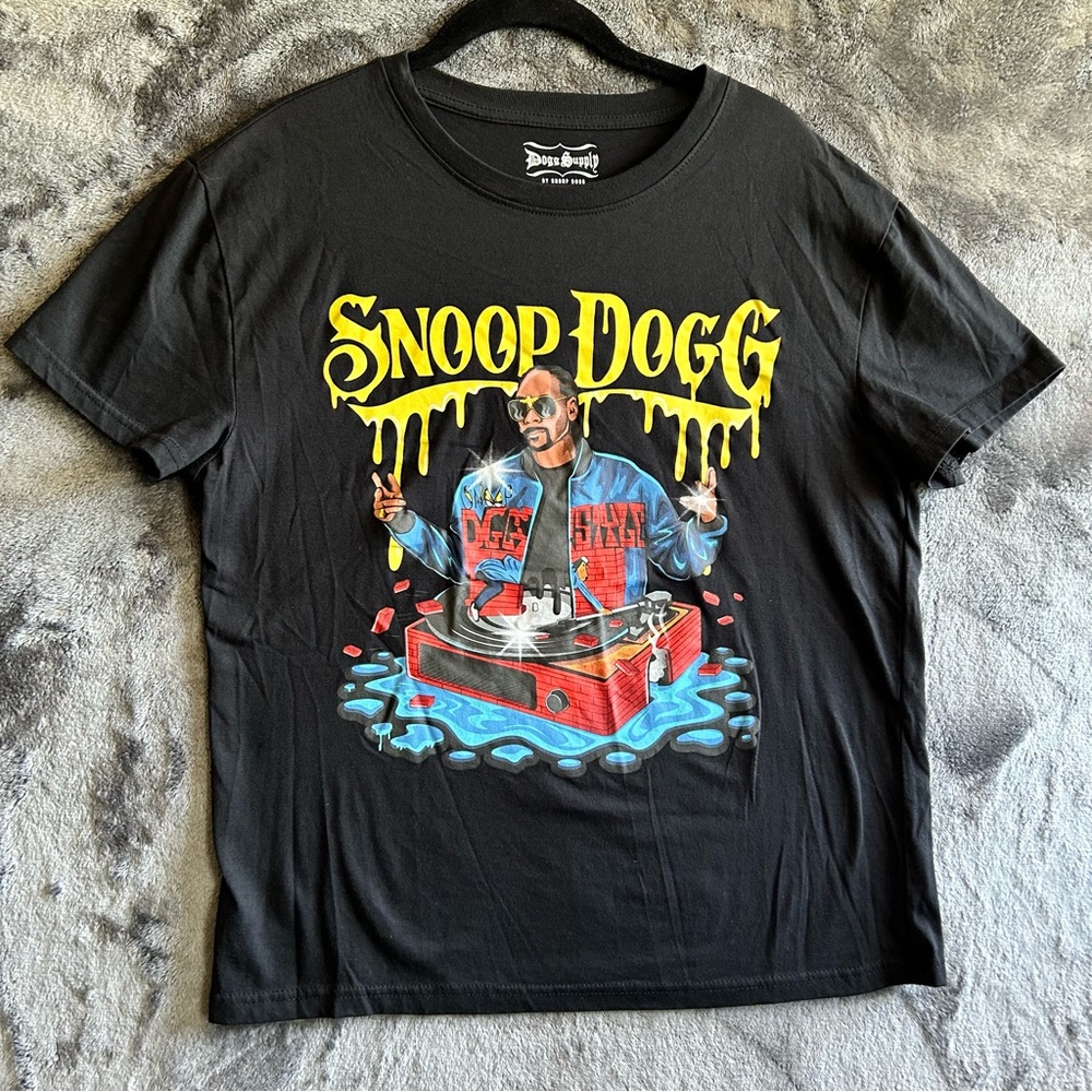 Dogg Supply Snoop Dogg Size M Unisex T Shirt NWOT